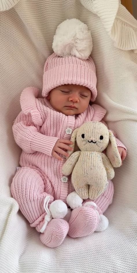 reborn-baby-dolls-liquidation-pallet-11.jpeg